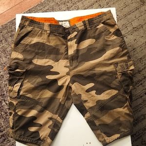 Size 42 Decibel cargo camouflage shorts orange & brown